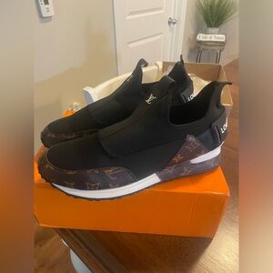 Louis Vuitton Slip On Tennis Shoes